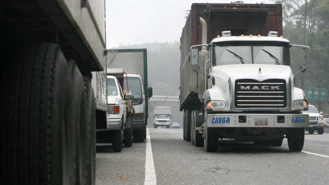 Intt mantiene proceso de acreditación para el transporte de mercancía internacional