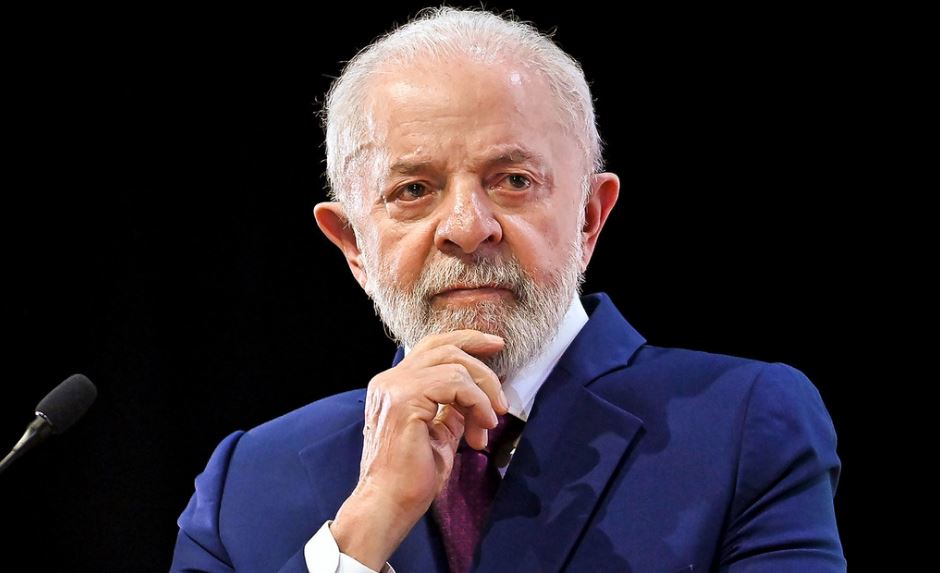 Presidente de Brasil, Lula da Silva, fue sometido a una cirugía ocular