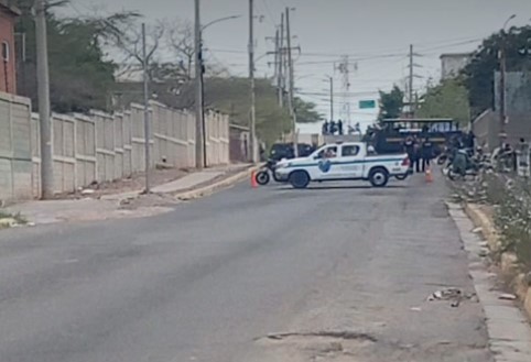 Reportan fuerte movilización militar y policial en el barrio San José, cerca del Colegio Gonzaga en Maracaibo