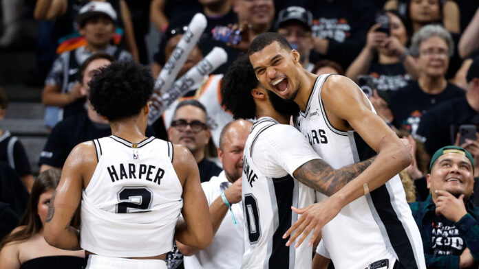 Los Spurs avanzan a semifinales del Oeste tras nueve años de ausencia