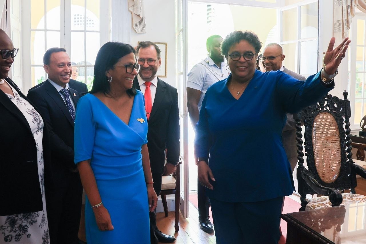 Venezuela y Barbados acuerdan construir agenda energética conjunta San Bernardino, Caracas