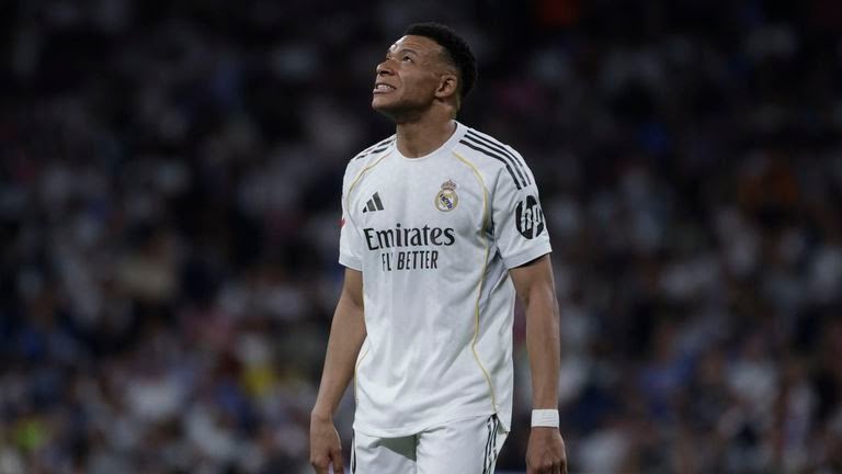 Real Madrid tropieza ante Girona y le entrega media Liga al Barcelona