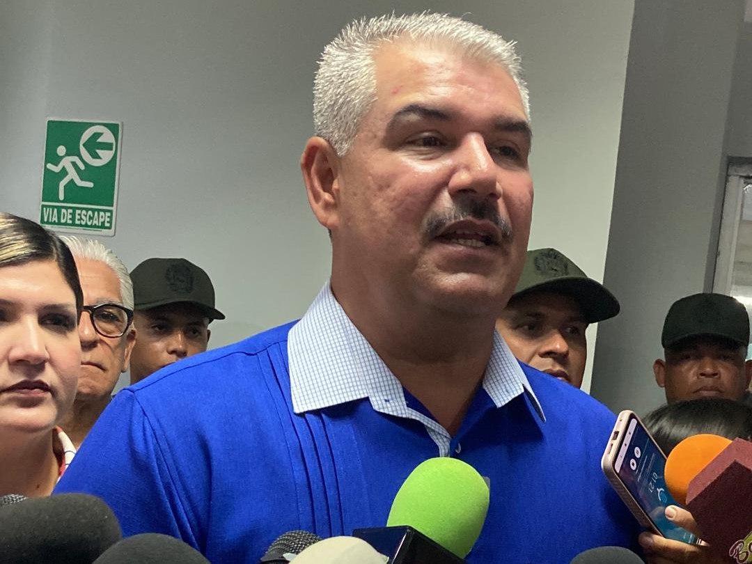 Gobernador Luis Caldera: 