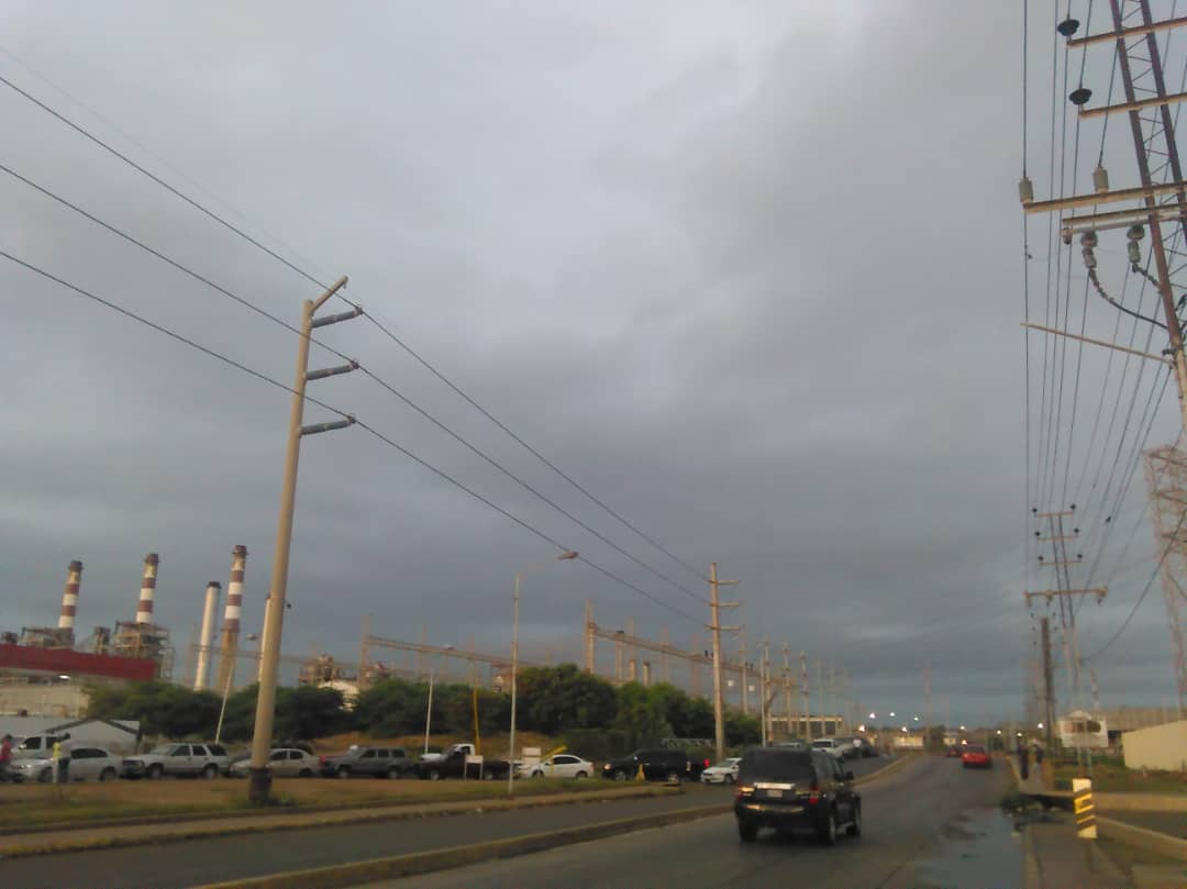 Onda Tropical N°2 se aproxima al país: Autoridades mantendrán vigilancia ante el paso de más de 50