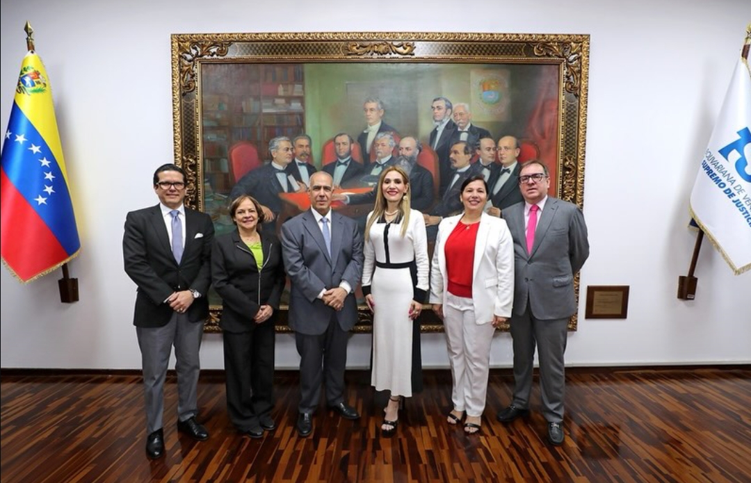 Sala Plena del TSJ incorporó Magistrados suplentes y ratificó a Caryslia Rodríguez como presidenta