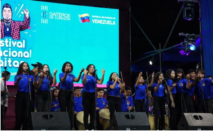 La gaita retumbó en La Rotaria en penúltima eliminatoria del Festival Nacional de Gaitas