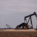 Las reservas mundiales de petróleo se están agotando a un ritmo récord: Agencia Internacional de Energía