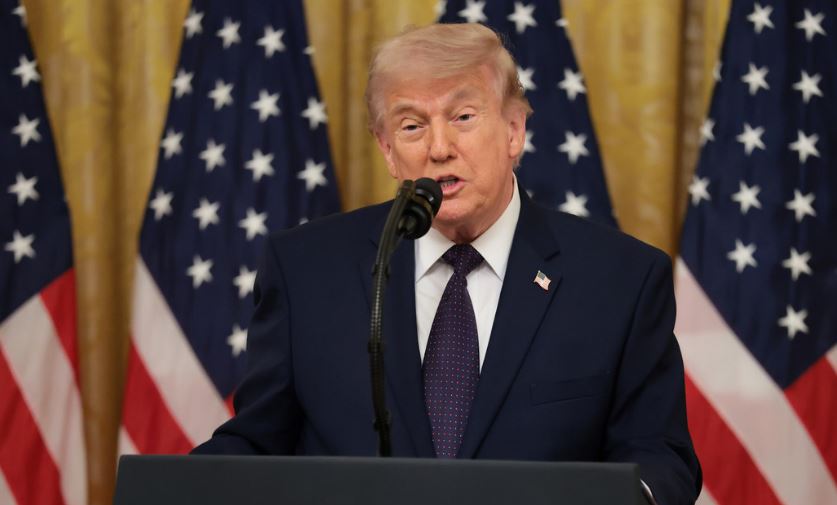 Trump anuncia el final del bloqueo naval a Irán