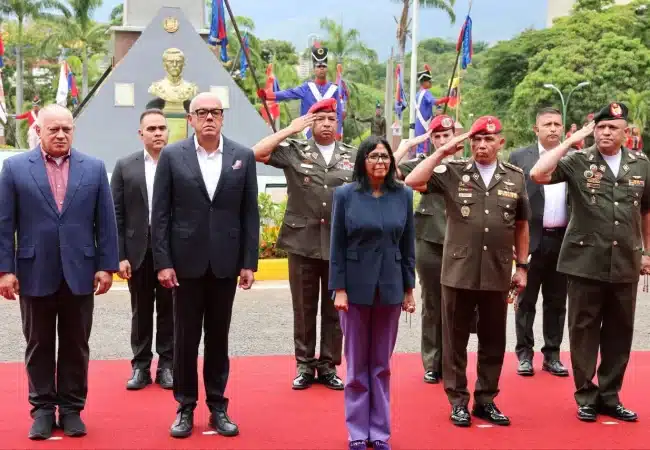 Presidenta (E) Delcy Rodríguez encabezó los actos por el 205º aniversario de la Batalla de Carabobo y Día del Ejército