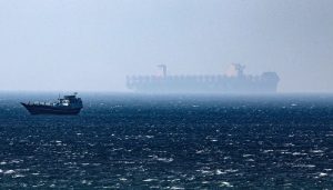 Comienza la salida de buques petroleros por el estrecho de Ormuz tras el acuerdo entre EE UU e Irán