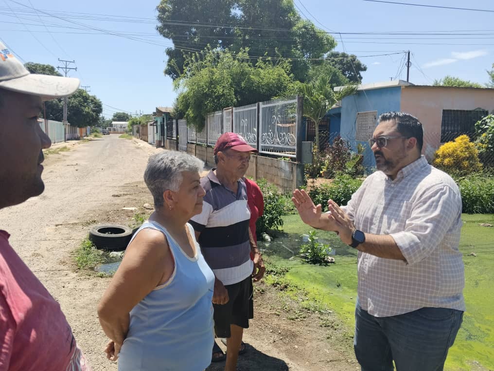 Concejal Luis Augusto Martínez exige plan de emergencia ante el colapso de la red de aguas servidas en el municipio Lagunillas