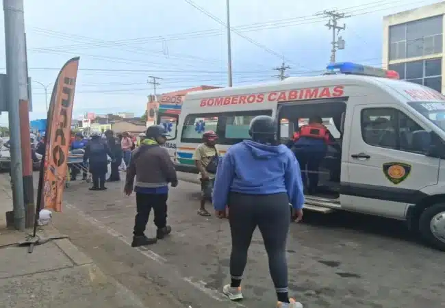 Dos heridos deja colisión entre moto y vehículo en Cabimas