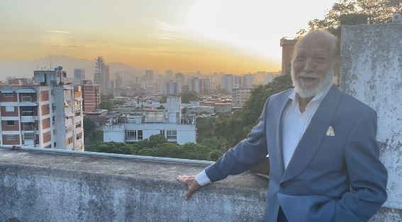 El eterno "Tecupay" de Kaína, José Torres, celebra 101 años con el "espíritu juguetón" e intacto