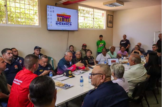 Alcaldía de Maracaibo despliega gabinete de infraestructura en la parroquia Cacique Mara