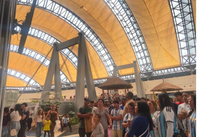 ¡Pasión por el fútbol! Así se vivió el festejo de los marabinos tras la victoria de Argentina ante Inglaterra