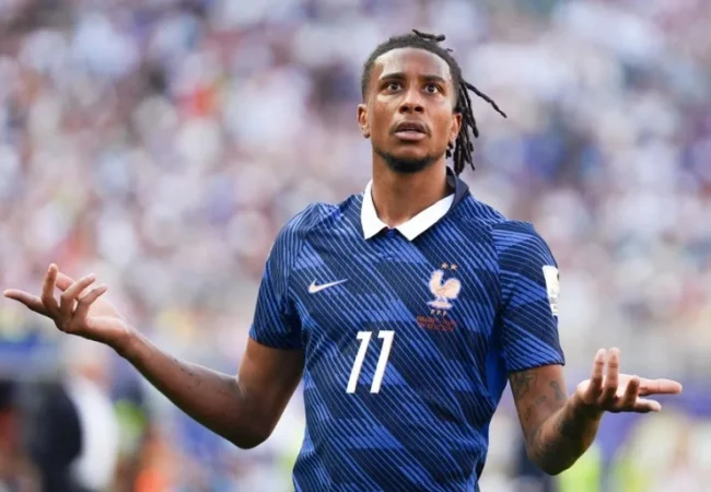 La Fifa rechaza apelación de Francia y mantiene bajo la lupa a Olise para los cuartos de final