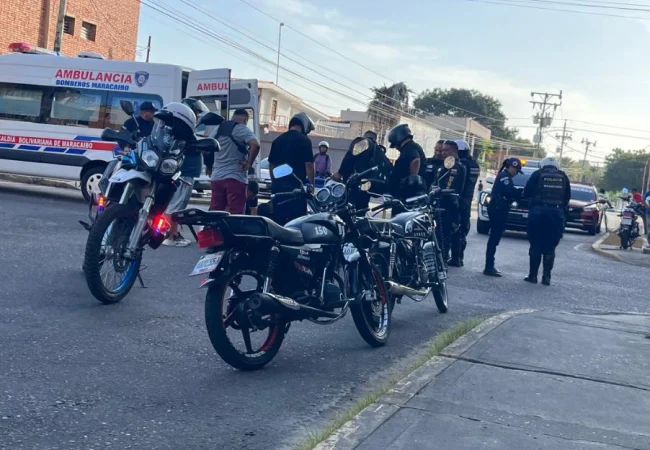 Fuerte colisión en la calle 72 con avenida 19 de Maracaibo deja un motorizado herido